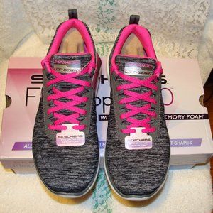 Skechers® Women's Training shoes